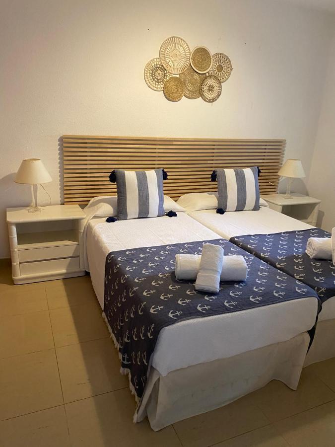 Homely Paseo Maritimo Edificio Eden Roc Apartamento