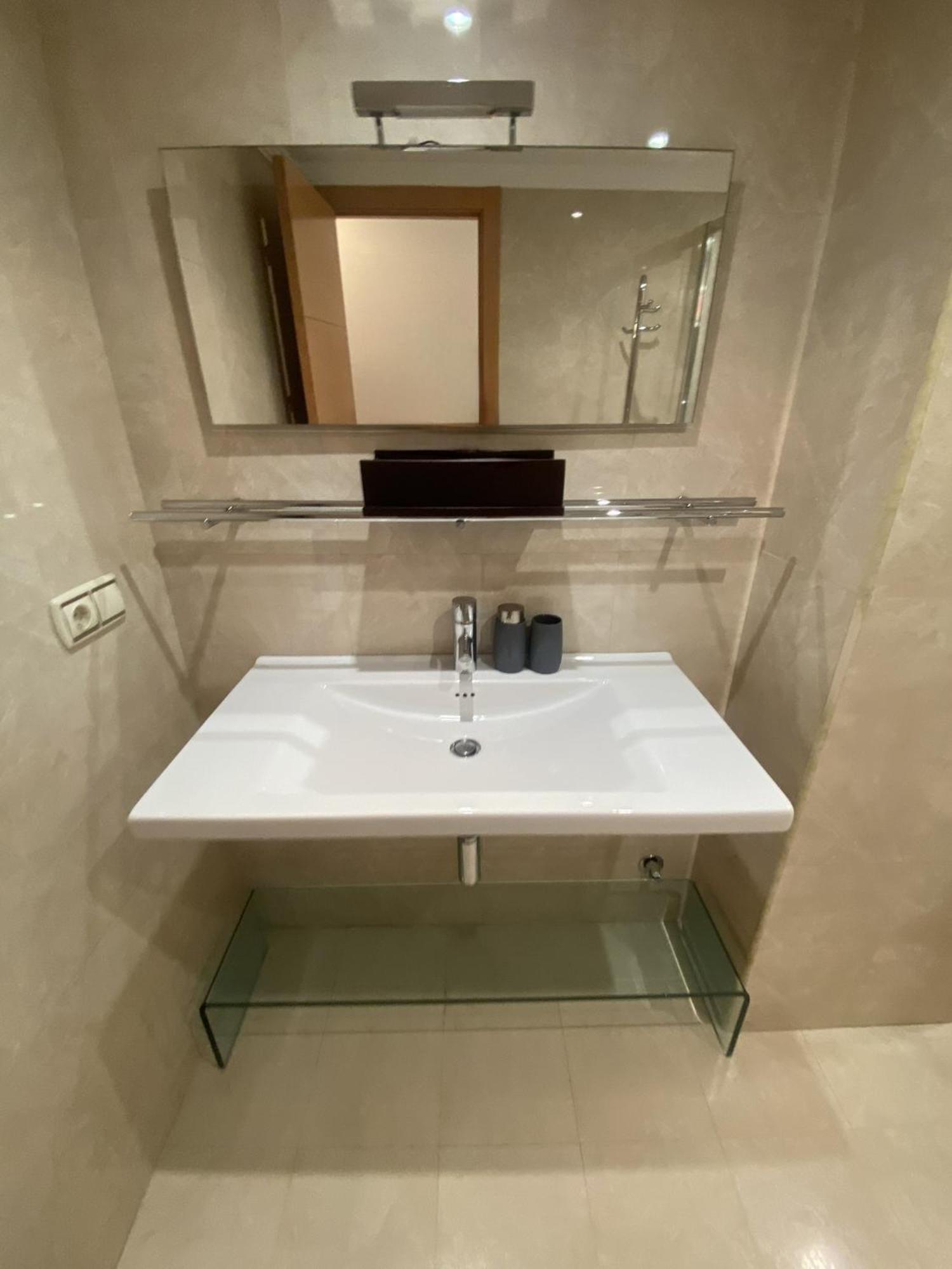 Homely Paseo Maritimo Edificio Eden Roc Apartamento
